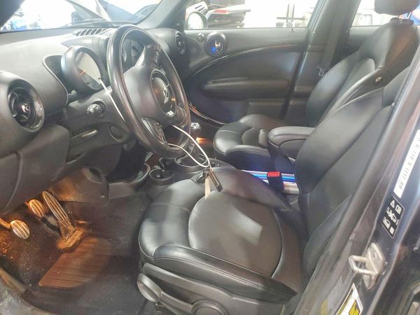 2016 MINI COOPER