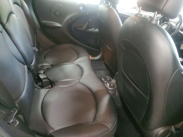 2016 MINI COOPER