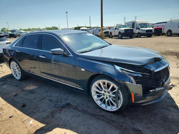 2019 CADILLAC CT6 Luxury