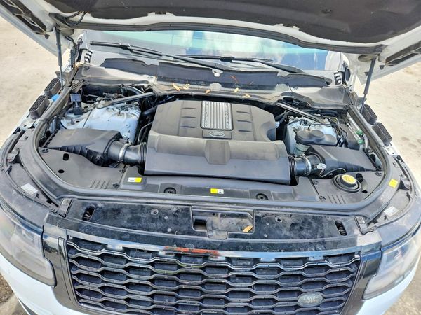 2018 LAND ROVER RANGE ROVER Supercharged LWB
