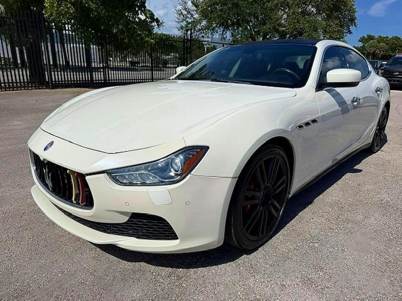 2014 MASERATI GHIBLI