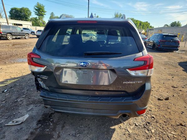 2020 SUBARU FORESTER Base Plus+ES