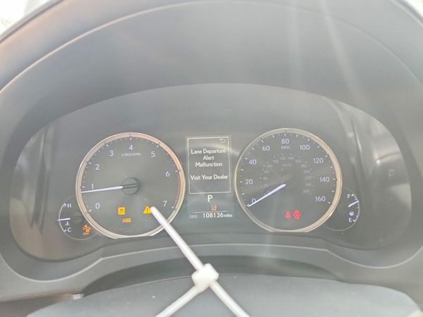 2019 LEXUS IS