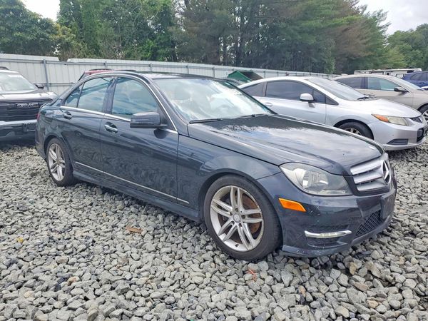 2012 MERCEDES-BENZ C C300 4-MATIC
