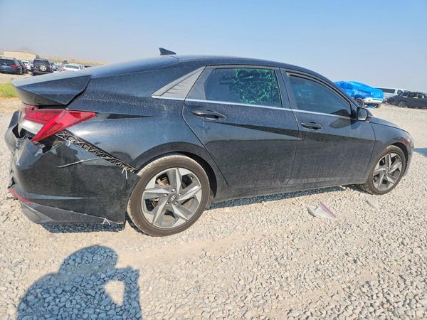2021 HYUNDAI ELANTRA SEL w/ Premium Pkg