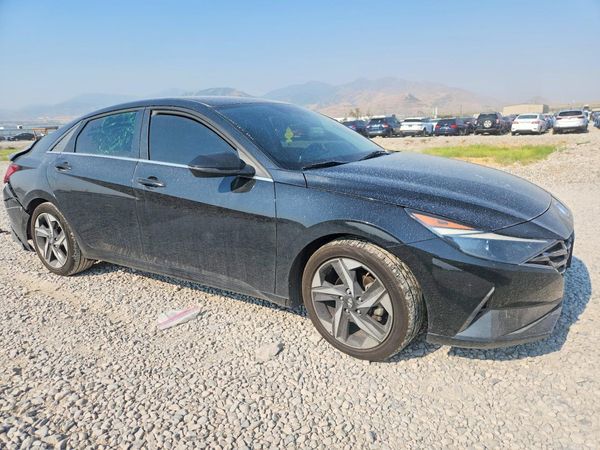 2021 HYUNDAI ELANTRA SEL w/ Premium Pkg