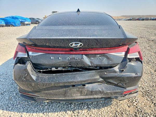 2021 HYUNDAI ELANTRA SEL w/ Premium Pkg