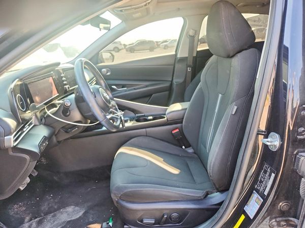 2021 HYUNDAI ELANTRA SEL w/ Premium Pkg
