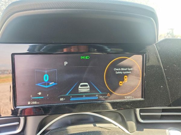 2021 HYUNDAI ELANTRA SEL w/ Premium Pkg