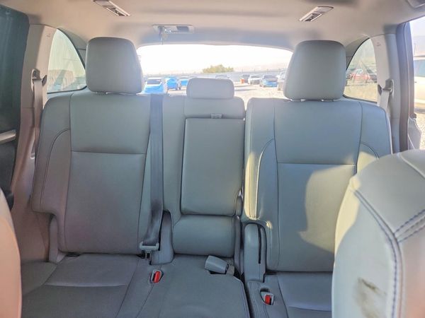2017 TOYOTA HIGHLANDER SE/XLE