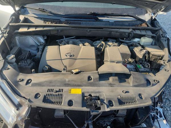 2017 TOYOTA HIGHLANDER SE/XLE