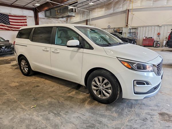 2019 KIA SEDONA
