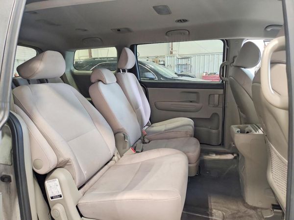 2019 KIA SEDONA