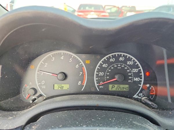 2013 TOYOTA COROLLA