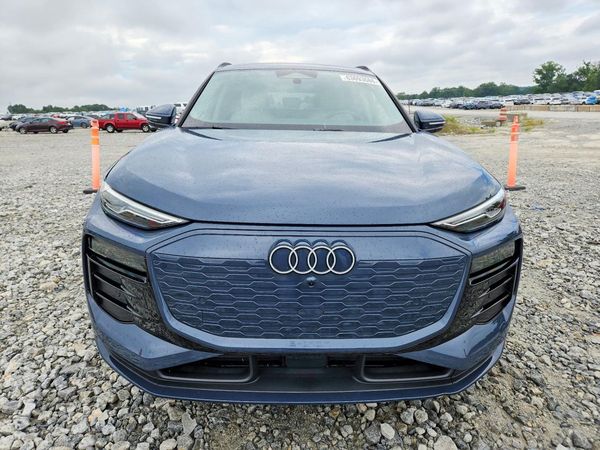 2025 AUDI Q6 E-TRON e-tron Premium