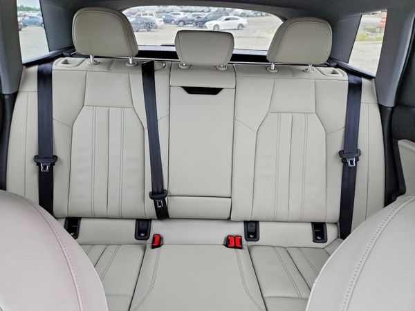 2025 AUDI Q6 E-TRON e-tron Premium
