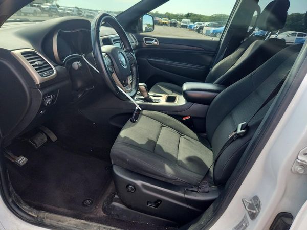 2016 JEEP GRAND CHEROKEE LAREDO 4X4