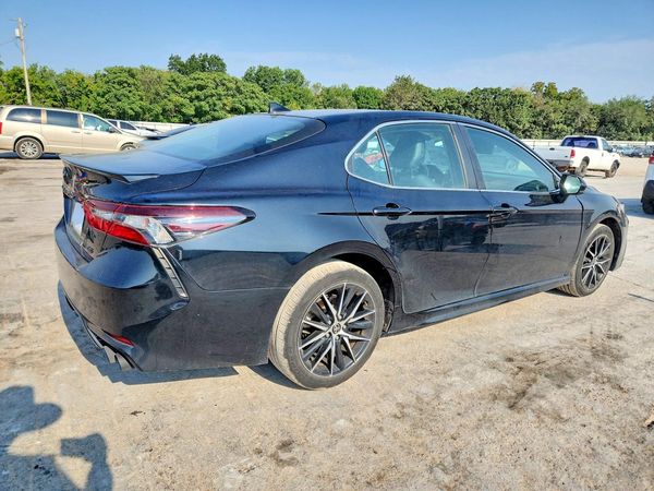 2021 TOYOTA CAMRY