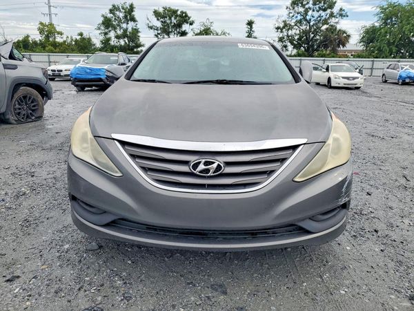 2014 HYUNDAI SONATA