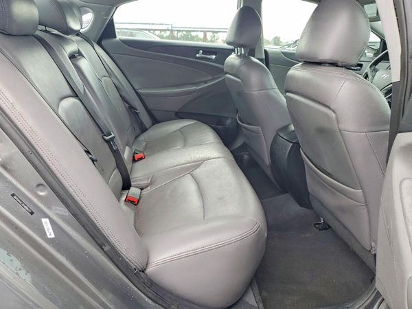 2014 HYUNDAI SONATA