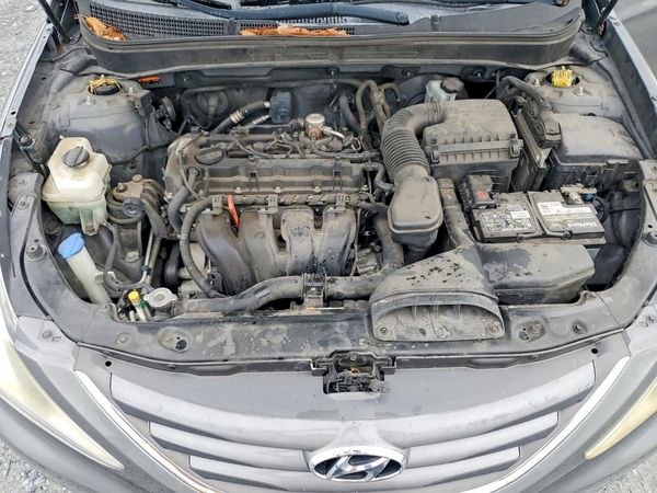 2014 HYUNDAI SONATA