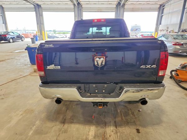2013 RAM 1500 SLT