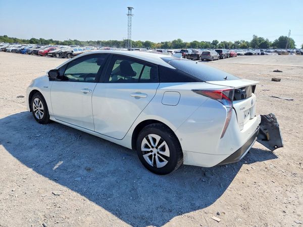 2016 TOYOTA PRIUS