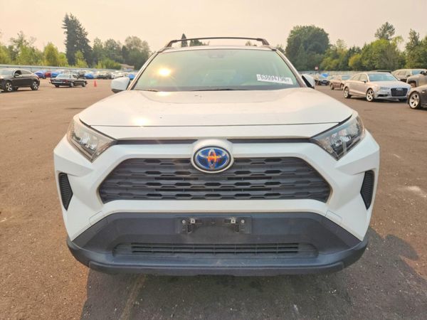 2022 TOYOTA RAV4 LE