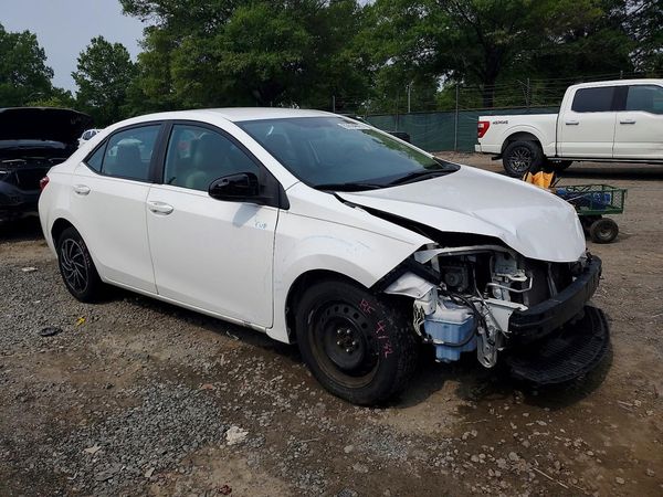 2016 TOYOTA COROLLA