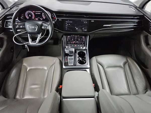 2021 AUDI Q7 quattro Premium Plus