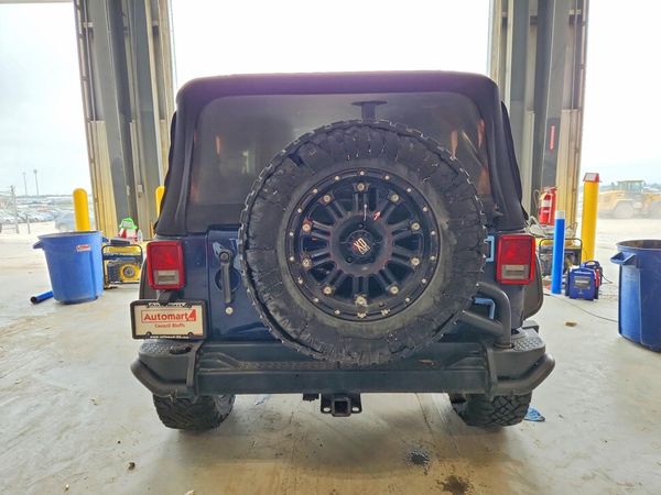2013 JEEP WRANGLER Sahara — DIRR