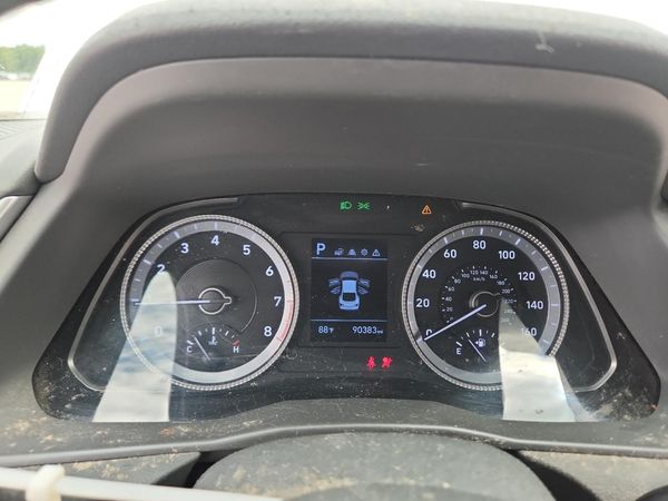 2021 HYUNDAI SONATA SE