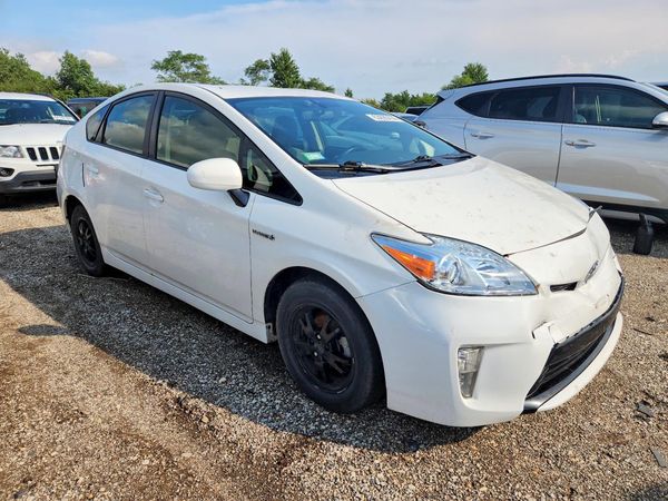 2012 TOYOTA PRIUS