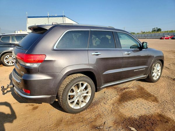 2016 JEEP GRAND CHEROKEE Summit