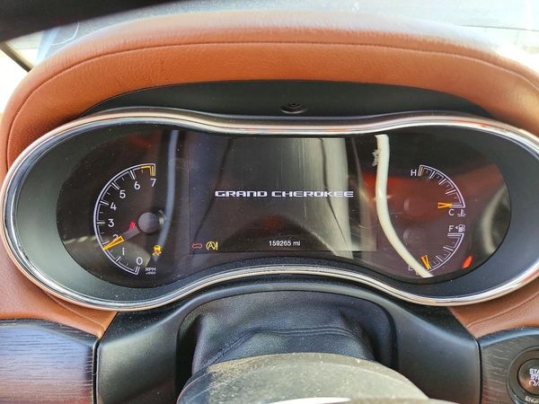 2016 JEEP GRAND CHEROKEE Summit