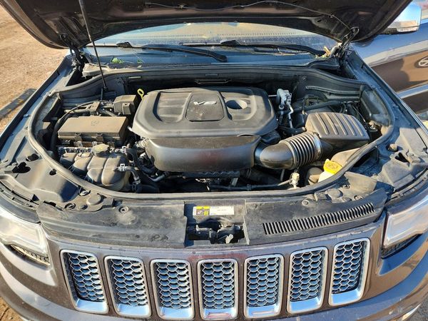 2016 JEEP GRAND CHEROKEE Summit