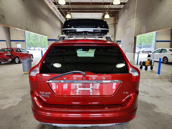 2016 VOLVO XC60 SV35 Platinum