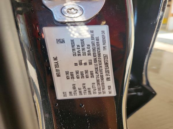 2022 TESLA MODEL 3