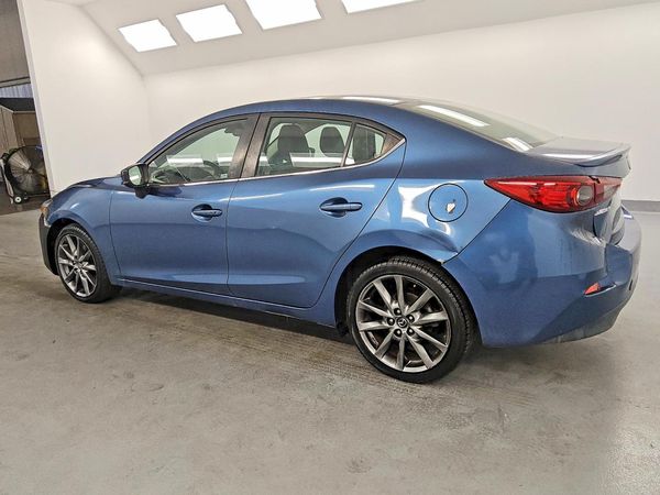 2018 MAZDA 3 Touring — DSRA