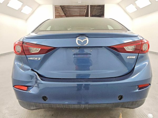 2018 MAZDA 3 Touring — DIRR
