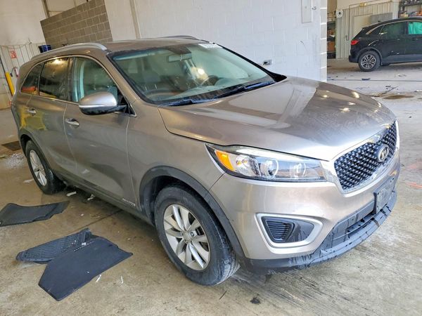 2018 KIA SORENTO L, LX