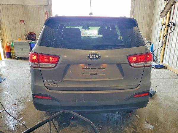 2018 KIA SORENTO L, LX