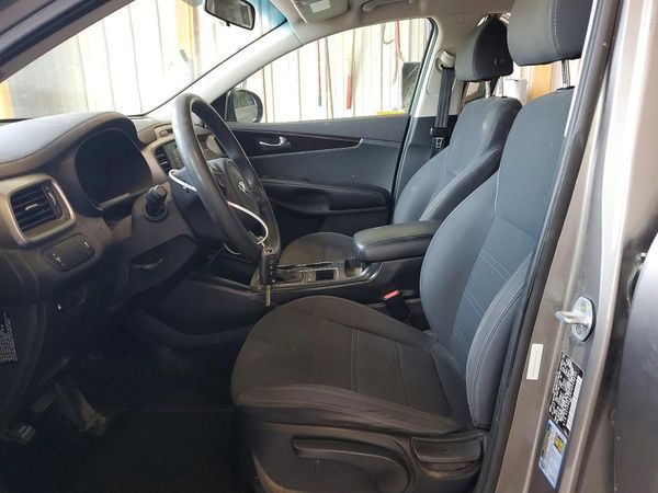 2018 KIA SORENTO L, LX