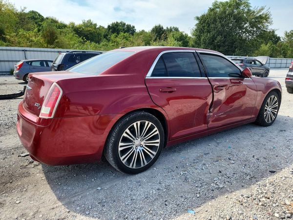2013 CHRYSLER 300