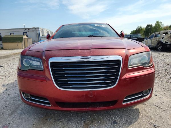 2013 CHRYSLER 300