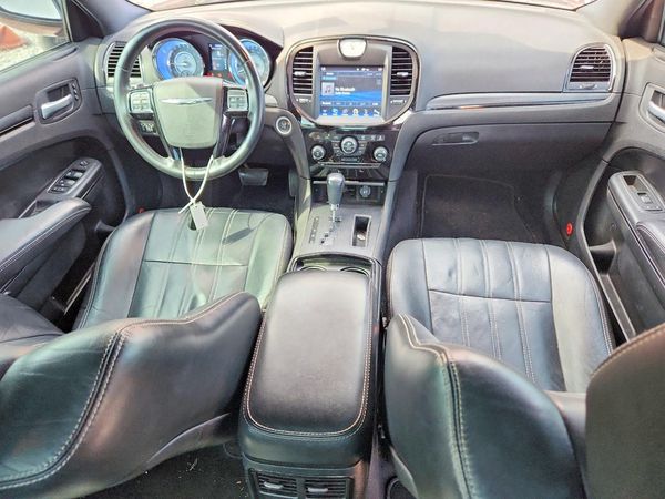 2013 CHRYSLER 300