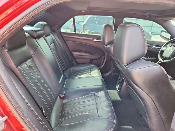 2013 CHRYSLER 300