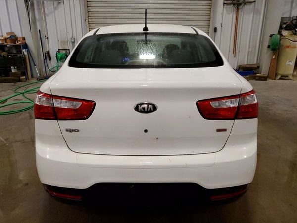 2013 KIA RIO LX