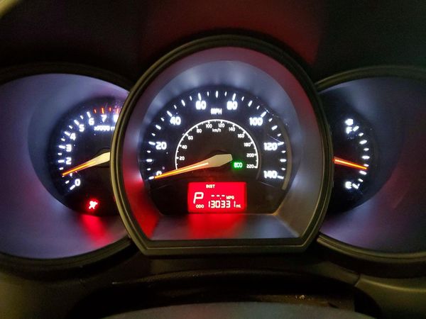 2013 KIA RIO LX