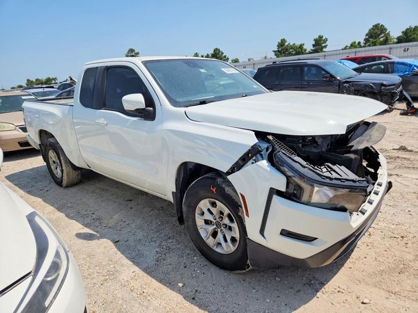 2024 NISSAN FRONTIER